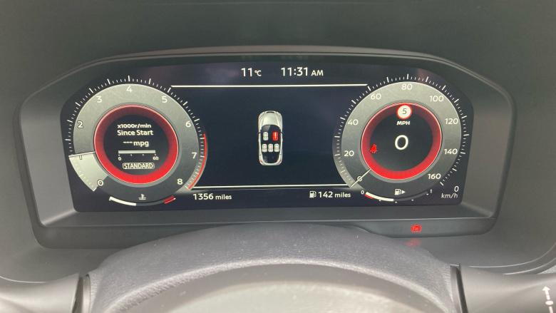 Nissan Juke 1.0 DiG-T N-Connecta 5dr Petrol Hatchback